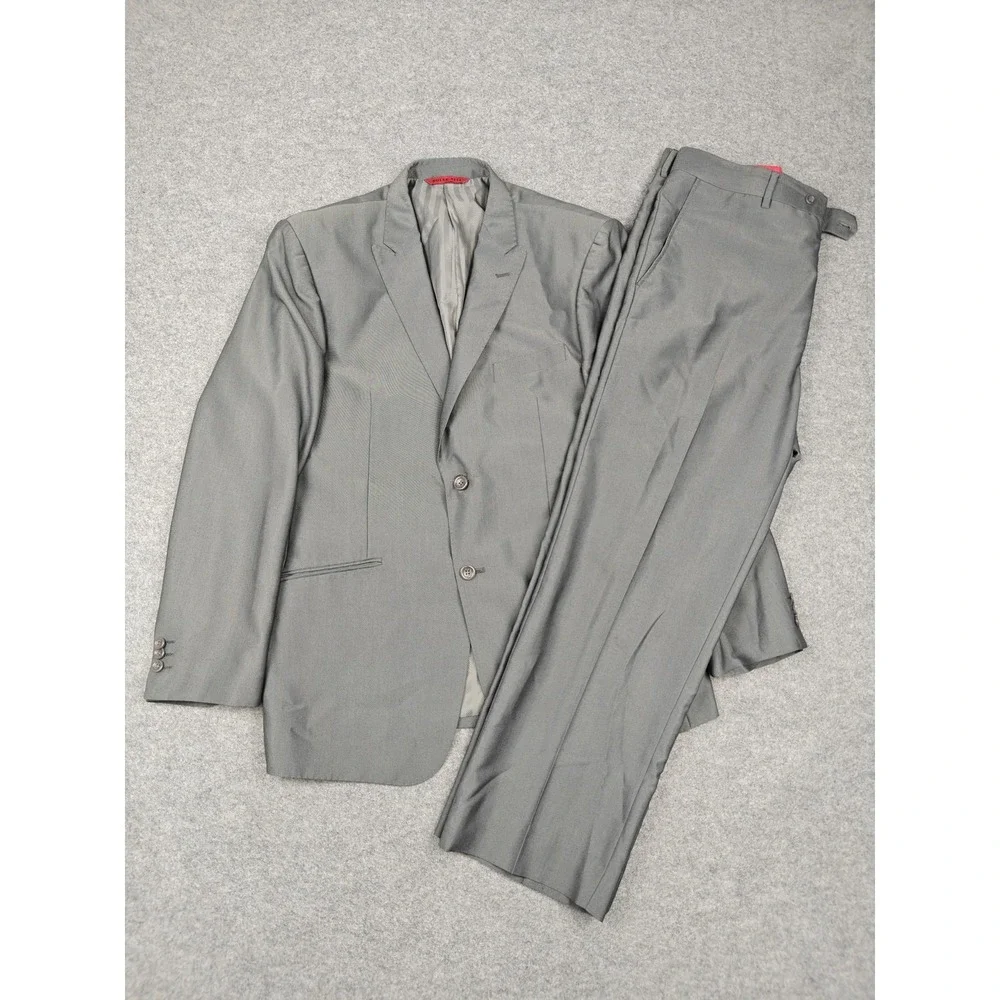 Dolce Vita Suit Mens 44L 38x30 Gray Polyester Viscose 2 Piece Classic Fit Italy